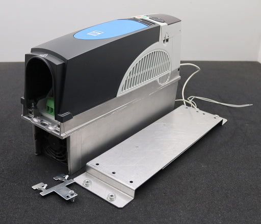 Bild des Artikels EPA-UNIDRIVE-Frequenzumrichter-SP1406-S-No.-8673878031-0/P-0-480V-SP-5,5T