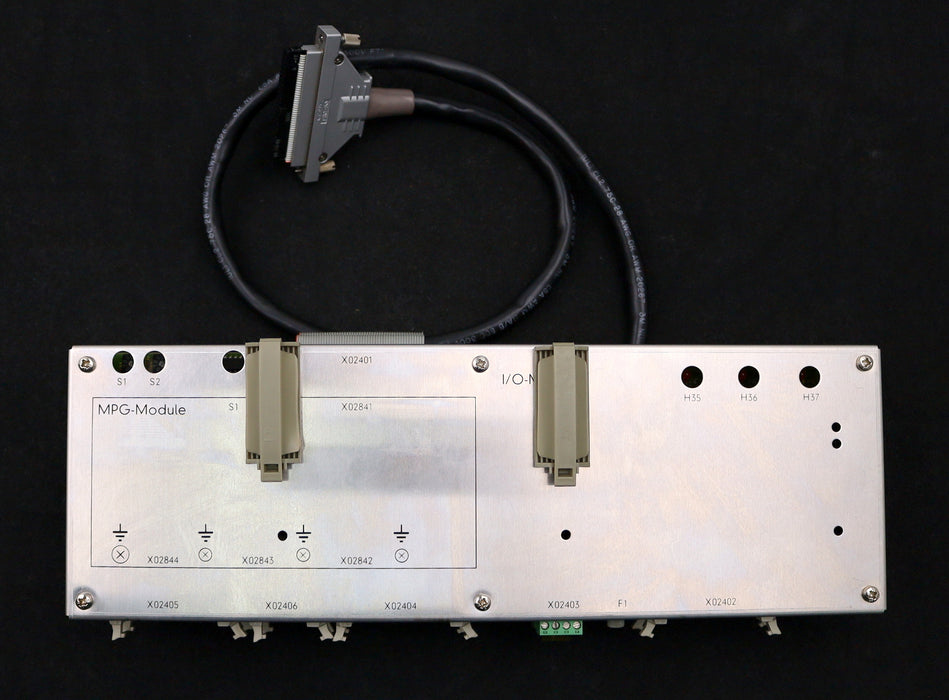 Bild des Artikels SIEMENS-I/O-Modul-mit-Montageplatte-6FC3984-3RA-64E/32Ausgänge-DC24V-130V