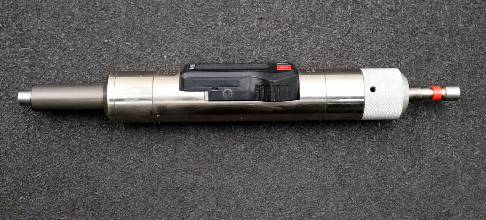 Bild des Artikels WT-MESSTECHNIK-digitales-Tiefenmessgerät-für-Lehrdorn-M10-6H-T=-7-47mm-A=-47mm