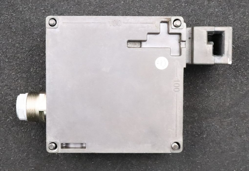 Bild des Artikels EUCHNER-Sicherheitsschalter-RECHTS-TZ2RE024SR6-ID-Nr.-049102-Ui=-250V-IP65