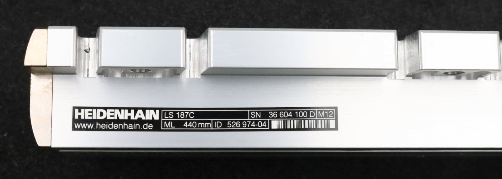 Bild des Artikels HEIDENHAIN-Linearmessgeber-LS187C-Messlänge-ML-440-ID-526974-04-mit-Lesekopf