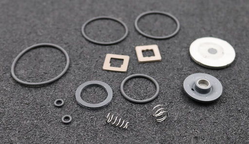 Bild des Artikels DONALDSON-Service-Kit-UFM-T-05-1C302140-unbenutzt-in-OVP