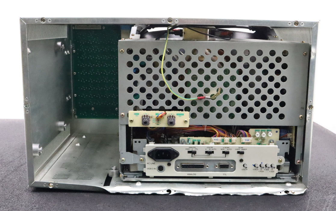 Bild des Artikels SCHLEICHER-/-REISHAUER-Eingabeterminal-mit-Röhrenmonitor-UBG-GS/CNC-1001