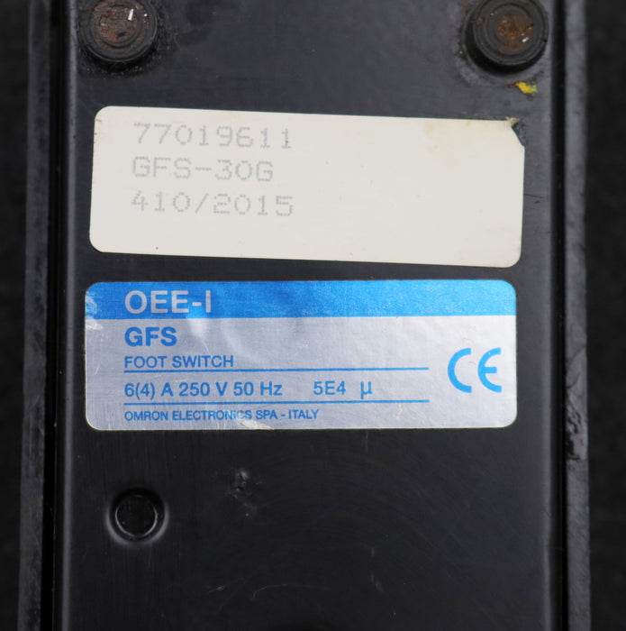 Bild des Artikels OMRON-Fussschalter-GFS-30G-410/2015-6A-250V-50Hz-mit-4-Pin-Stecker-male