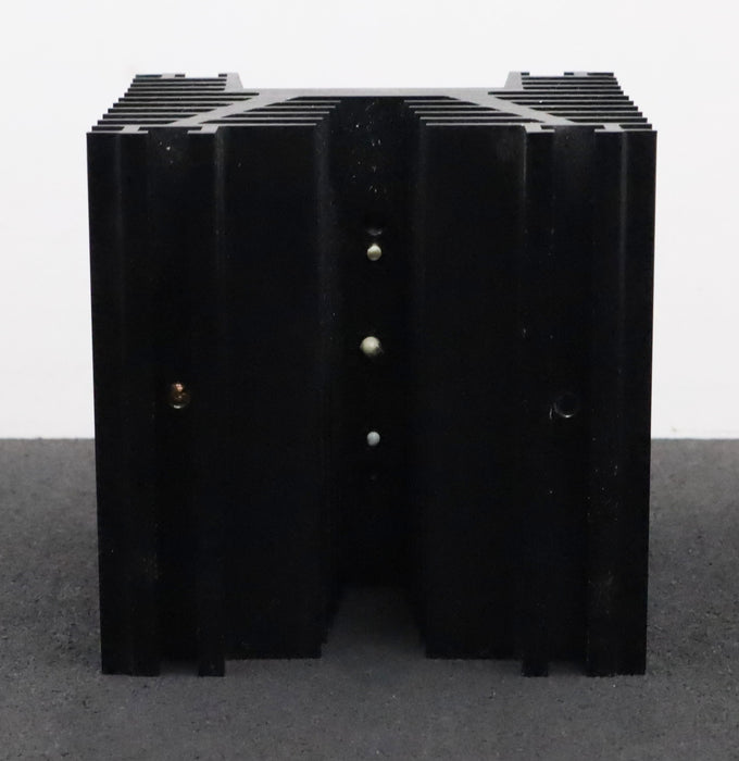 Bild des Artikels IXYS-Brückengleichrichter-VU-55-12-N07-623-B390-mit-Alu-Kühlgerippe-gebraucht