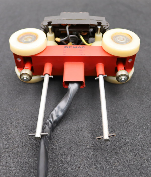 Bild des Artikels DEMAG-Stromabnehmerwagen-für-KBK-II-S-max.500V-max.15/a/Phase-DEMAG-Nr.-98305044