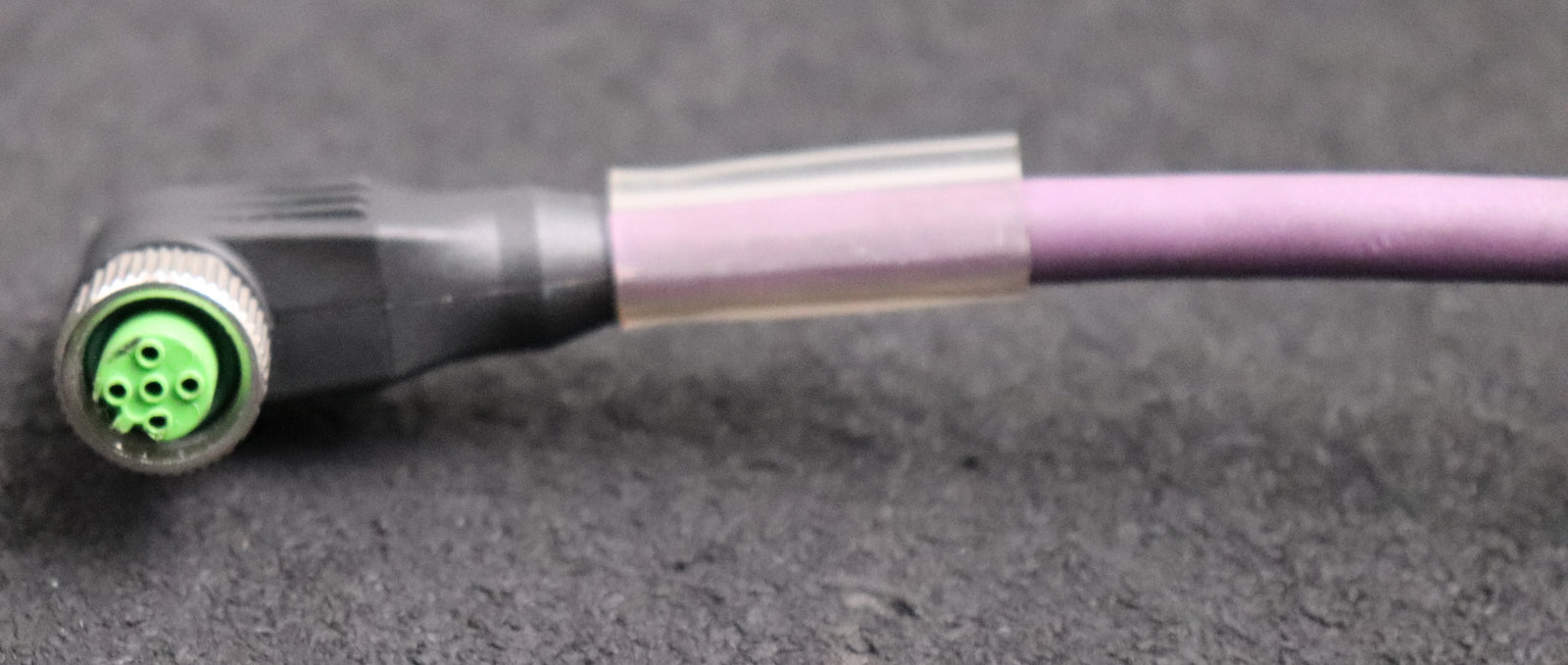 Bild des Artikels MURR-M12-St.-90°-/-M12-Bu.-90°-B-kod.-geschirmt-Länge-10m-Nr.-7000-44021-8401000