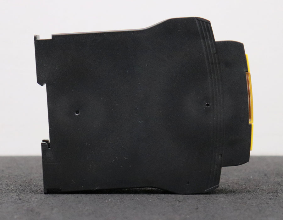 Bild des Artikels SCHMERSAL-Sicherheitsrelais-AES-1135-Art.Nr.-1170036-Ue:-24VDC-AC-15:-230V/3A