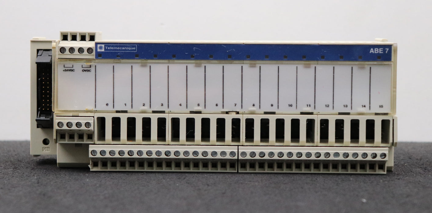 Bild des Artikels TELEMECANIQUE-Klemmenblock-Type:-ABE-7-Ref.:-ABE7-S16E2F0-30VDC-max.-0.015A