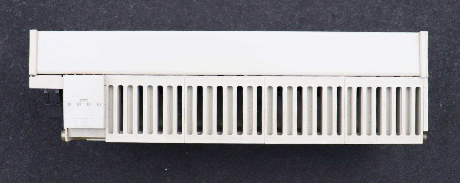Bild des Artikels TELEMECANIQUE-Klemmenblock-Type:-ABE-7-Ref.:-ABE7-S16E2F0-30VDC-max.-0.015A