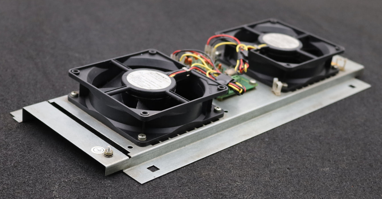 Bild des Artikels BOSCH-Lüftereinschub-Mat.Nr.-052243-107401-mit-2x-PABST-Lüfter-MULTIFAN-4314/2