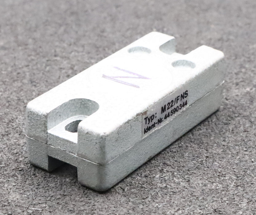 Bild des Artikels SCHMERSAL-EEX-Magnetschalter-Typ:-M22/F-NS-Ident-Nr.-44590344-Maße-80x35x24mm