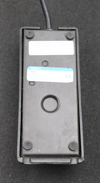 Bild des Artikels OMRON-Fussschalter-GFS-6A-250V-50Hz-mit-5-Pin-Stecker-male-gebraucht