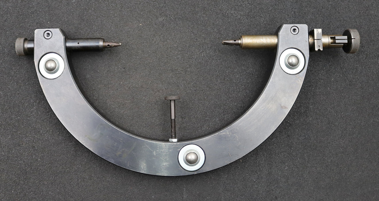 Bild des Artikels WUMO-Zweikugelmaß-Prüfgerät-für-ZahnradØ-100-200mm-Handgerät-mit-Rollen