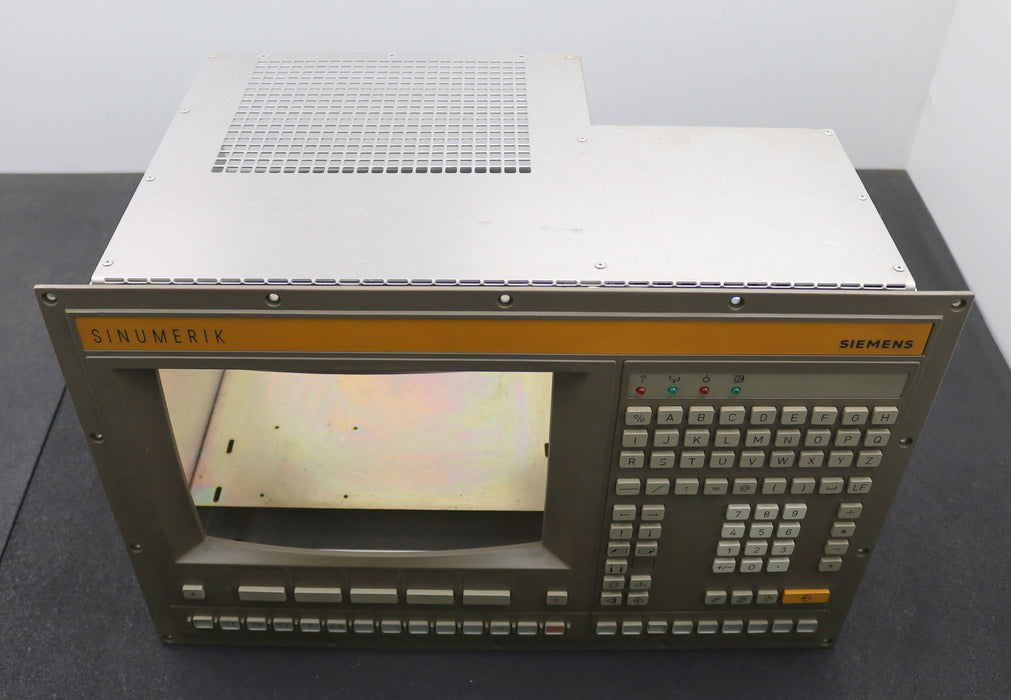 Bild des Artikels SIEMENS-SINUMERIK-Gehäuse-mit-Bedienfeld-6FC3986-7AK-ohne-Monitor