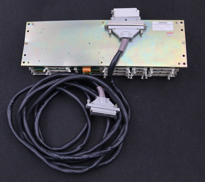 Bild des Artikels SIEMENS-I/O-Modul-mit-Montageplatte-6FC3984-3RA-64E/32Ausgänge-DC20--7W