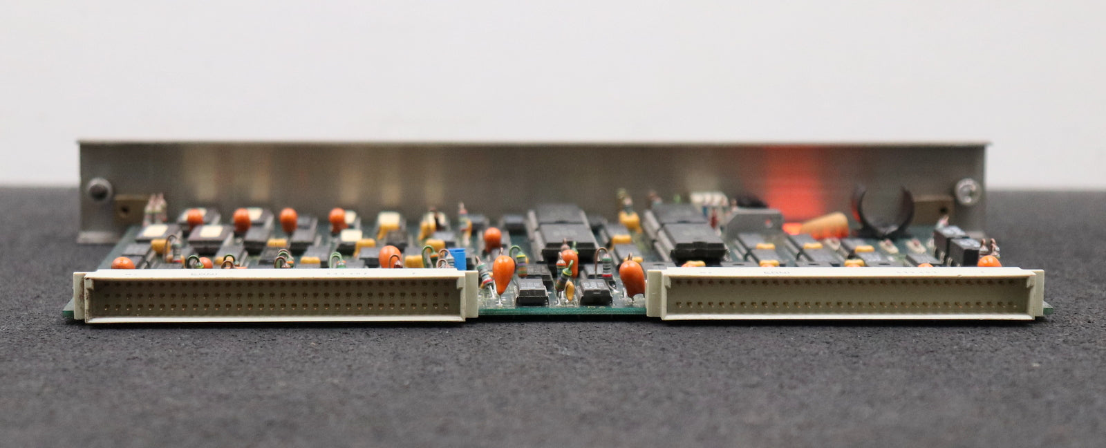 Bild des Artikels BOSCH-Zentraleinheit-ZE-613-Mat.Nr.-062393-103401-gebraucht