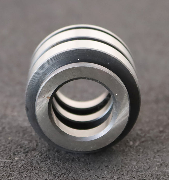 Bild des Artikels EMUGE-Innenspannhülse-für-Ø-44,9-H7-J22-Gesamtlänge-36mm-InnenØ-24mm-unbenutzt