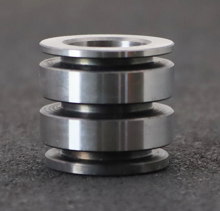 Bild des Artikels EMUGE-Innenspannhülse-für-Ø-38,9-H7-J22-Gesamtlänge-36mm-InnenØ-24mm-unbenutzt