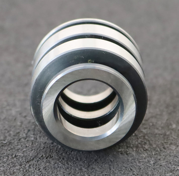 Bild des Artikels EMUGE-Innenspannhülse-für-Ø-44,8-H7-J22-Gesamtlänge-36mm-InnenØ-24mm-gebraucht