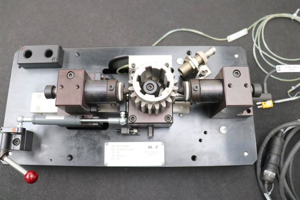 Bild des Artikels MAHR-ROLAND-FRIEDRICH-GMBH-Zahnradprüfgerät-zur-Kugelmaßprüfung-von-Zahnrädern
