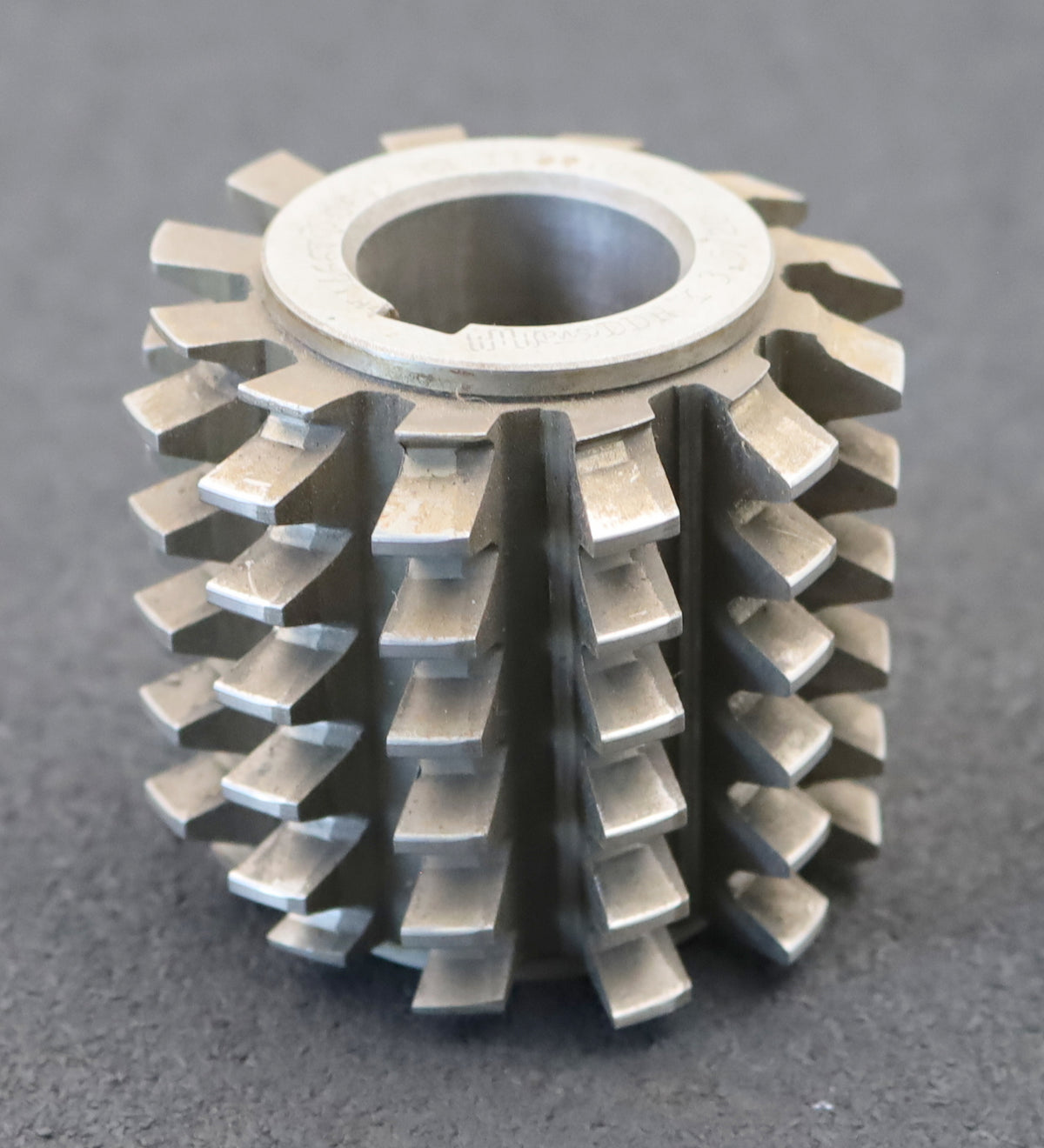 PWS Zahnrad-Wälzfräser m= 3,5mm EGW 20° BPIII DIN 3972 Ø79x71xØ32mm mi ...
