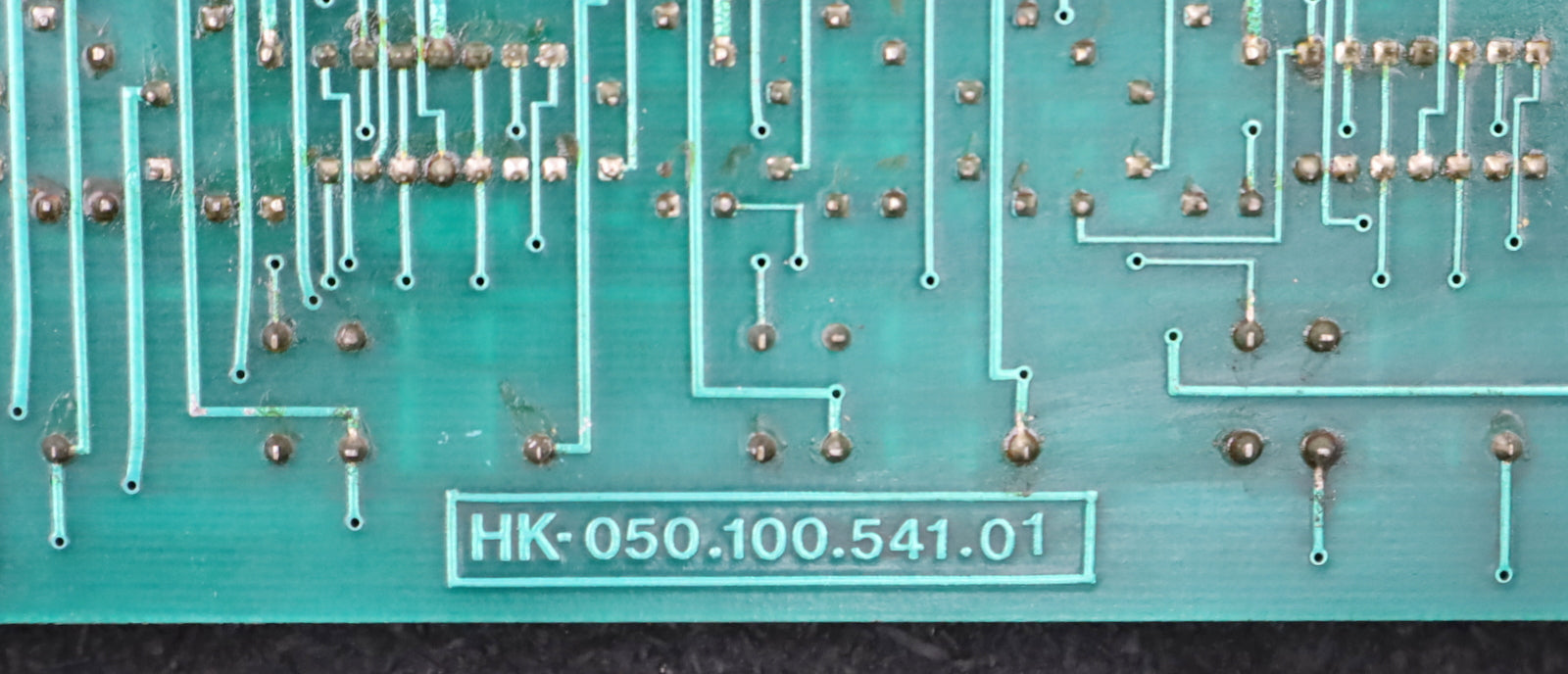 Bild des Artikels HECKLER-&-KOCH-Platine-für-CNC-781-2-AKR-107-296-Board-050.100.541.01-gebraucht
