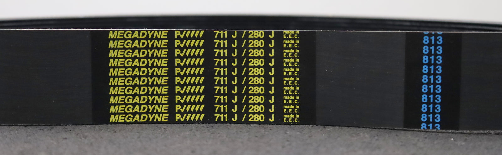 Bild des Artikels Keilrippenriemen-V-ribbed-belt-PJ-711-17-Rippen-Länge-711mm-Breite-38mm