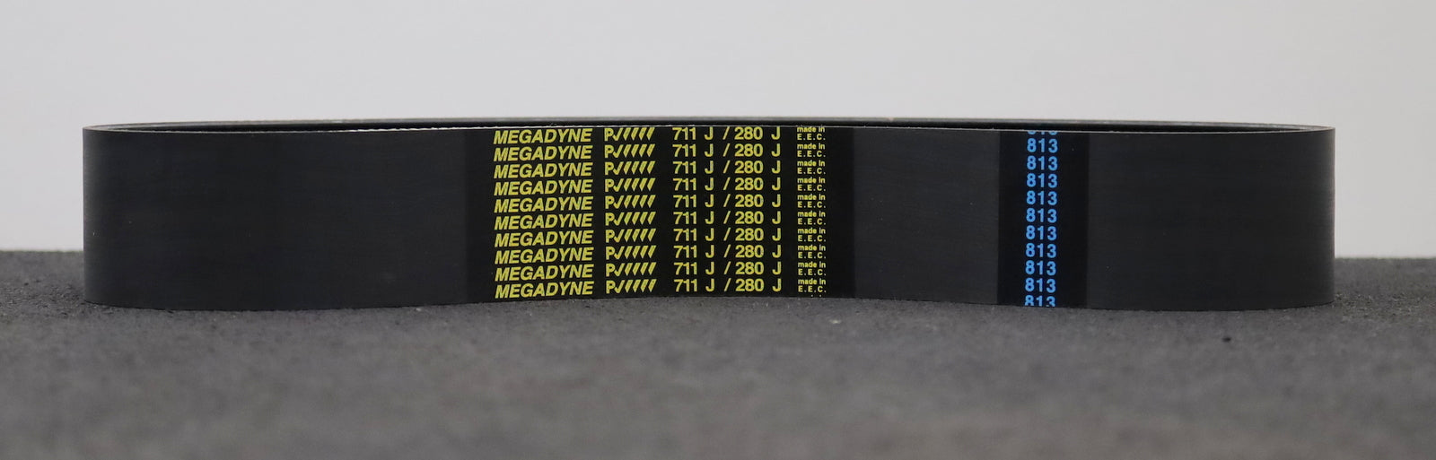 Bild des Artikels Keilrippenriemen-V-ribbed-belt-PJ-711-17-Rippen-Länge-711mm-Breite-38mm