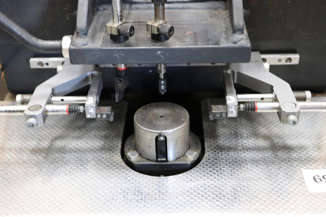 Bild des Artikels PEKAMS-Kontrollvorrichtung-für-Marposs:-7-Messstellen-Getrieberad-Serienmessung