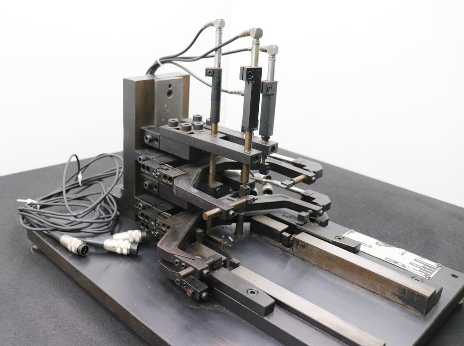 Bild des Artikels PEKAMS-Kontrollvorrichtung-für-Marposs:-7-Messstellen-an-Getrieberad-Messhalter