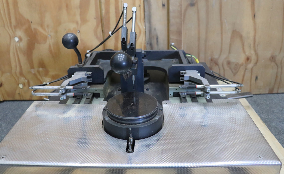 Bild des Artikels PEKAMS-Kontrollvorrichtung-Marposs:-9-Messstellen-Getrieberad-Schwingschlitten