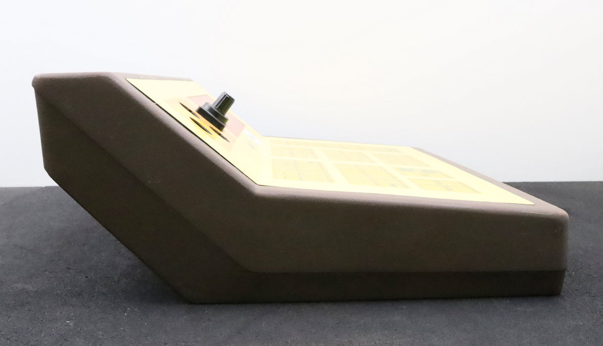 Bild des Artikels HECKLER-&-KOCH-Bedieneinheit-CNC-781-mit-Platinen-113170-HECKLER-&-KOCH-Nr.: