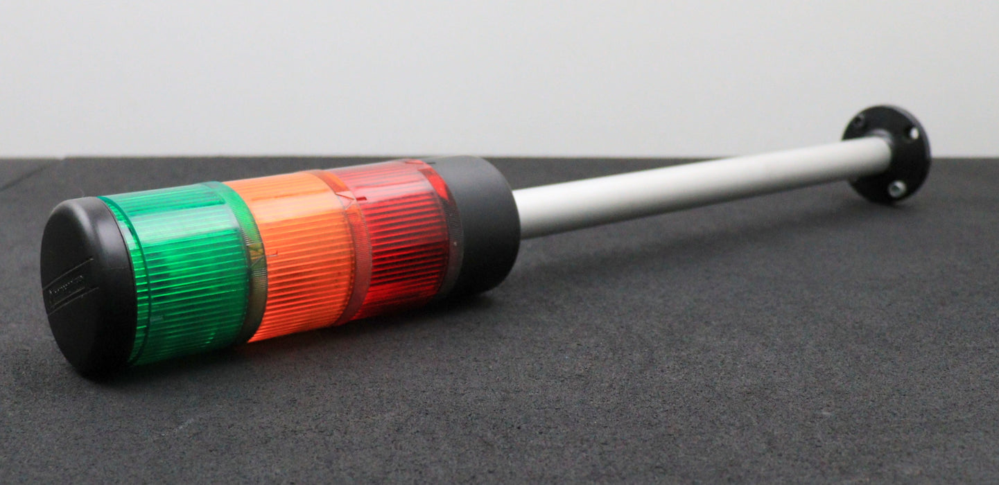 Bild des Artikels TELEMECANIQUE-Signalleuchte-3-farbig-auf-Aluständer-Höhe-gesamt-59cm-gebraucht