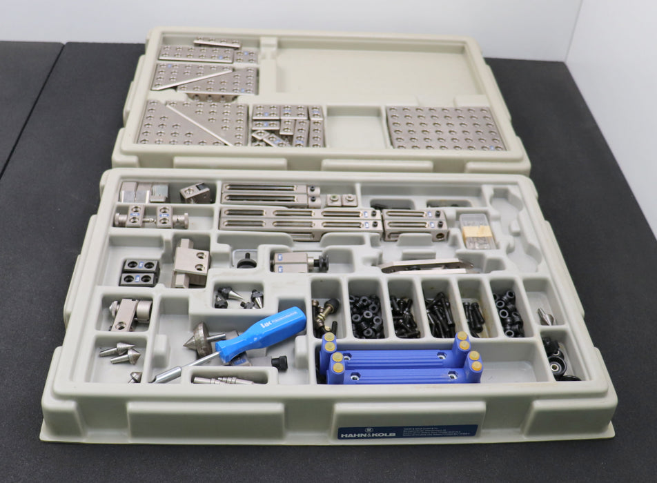 Bild des Artikels HAHN-&-KOLB-Spannmittel-+-Normalien-Set-für-Messraum-2-Lagen-sehr-guter-Zustand