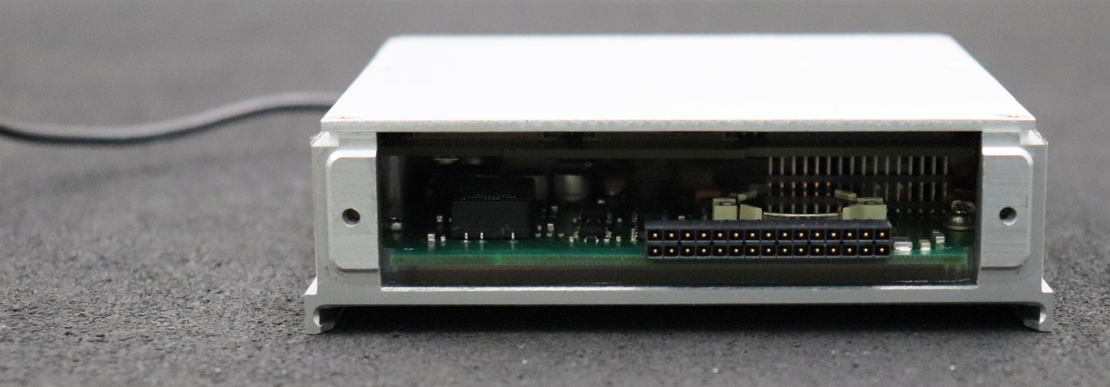 Bild des Artikels DEWESOFT-DS-Net-Modul-zum-Datalogger-Netzteil-Typ-GATE-10-30VDC-gebraucht