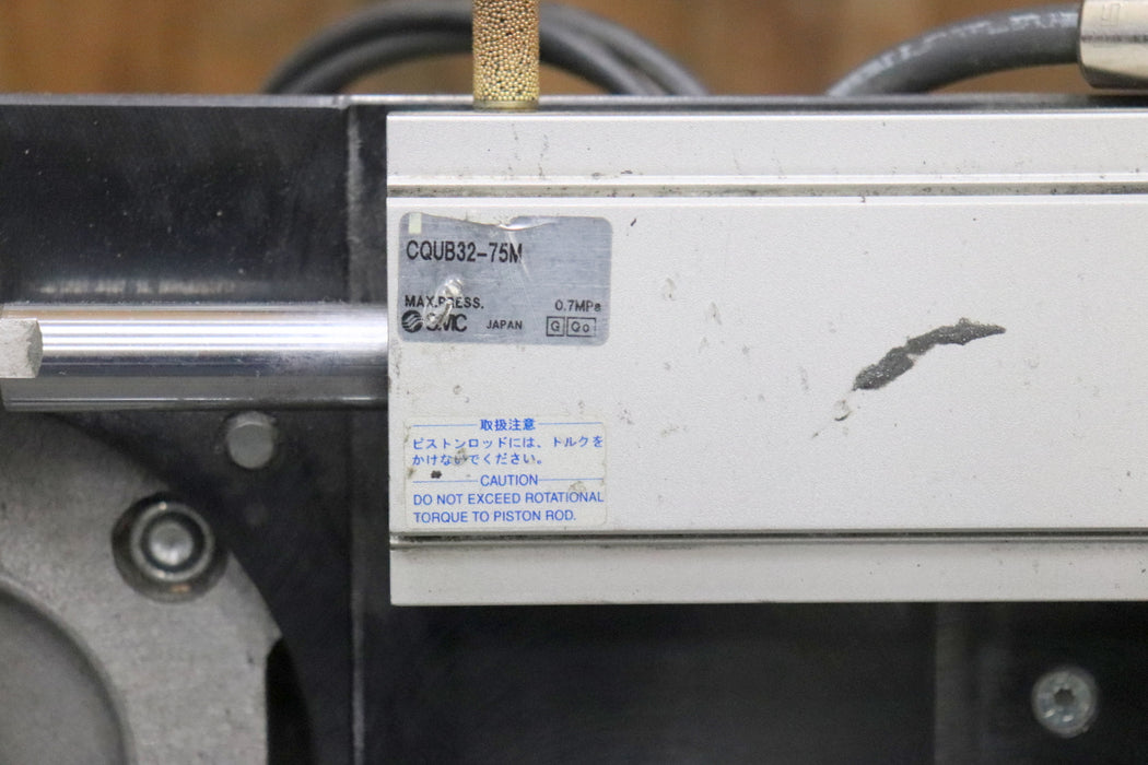 Bild des Artikels LUTZ-PRECISION-Kappenfräs-Einheit-E2AS-SE7H-für-Schweiß-Elektroden-mit-Motor