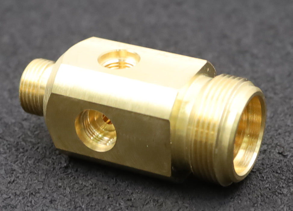 Bild des Artikels KÄRCHER-Abzweig-Teile-Nr.-9.045-035.0-für-Hochdruckreiniger-unbenutzt