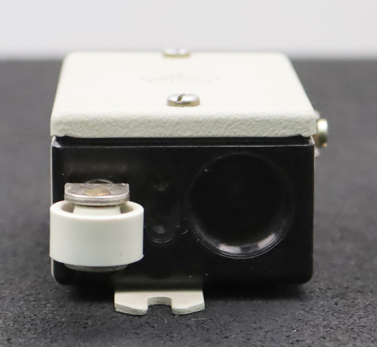 Bild des Artikels FANAL-Grenztaster-Typ-ER-42-230V/4A-400V/1A-500V/0,5A-IP50-Uimp-6kV