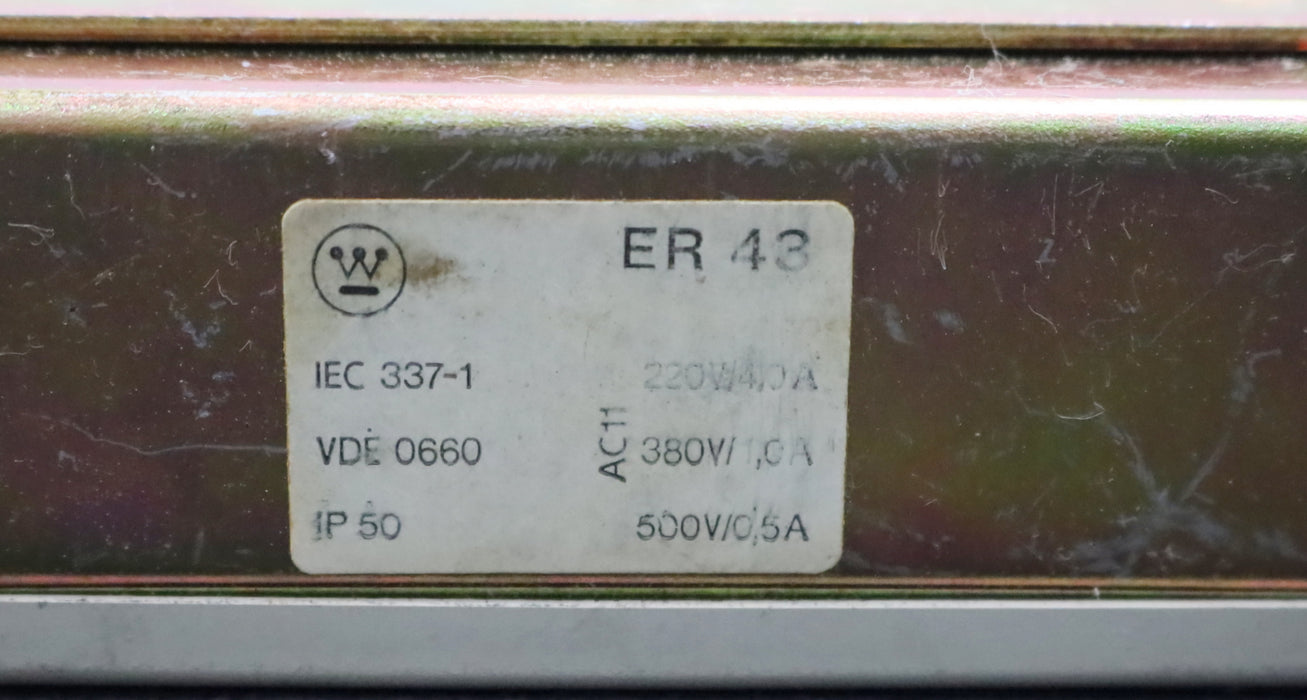 Bild des Artikels FANAL-Grenztaster-Typ-ER-43-220V/4A-380V/1A-500V/0,5A-IP50-für-Steuerschieber