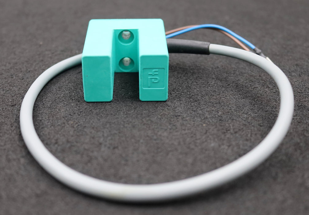 Bild des Artikels PEPPERL+FUCHS-Induktiver-Schlitzsensor-SJ15-WS-Part-No.-Y12109S-unbenutzt