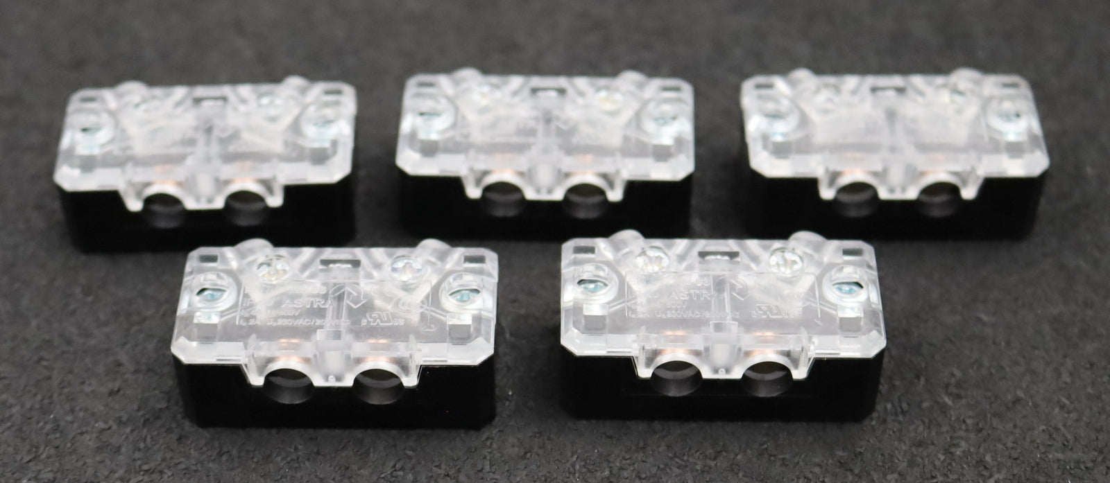 Bild des Artikels ASTRA-5x-Türkontakt-Typ-AS-03-In-4A-Ui-500V-Ie-2A-Ue-230VAC/200VDC-unbenutzt