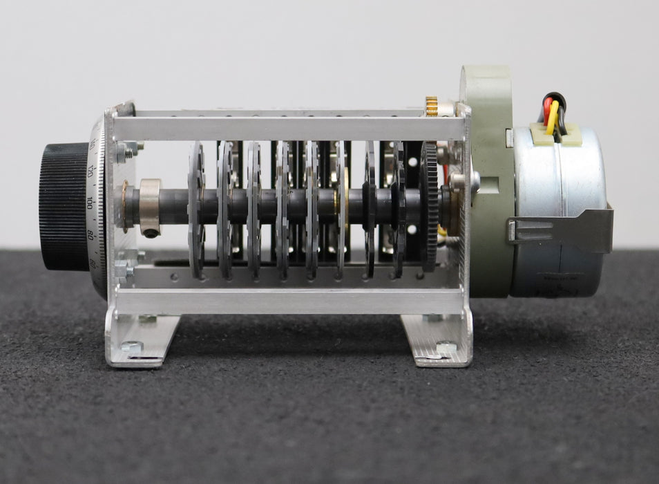 Bild des Artikels MICROMAT-Typ-MS-2S-220V-50Hz-für-KOPIERWERK-am-SCHMIDT-Aufzug-gebraucht