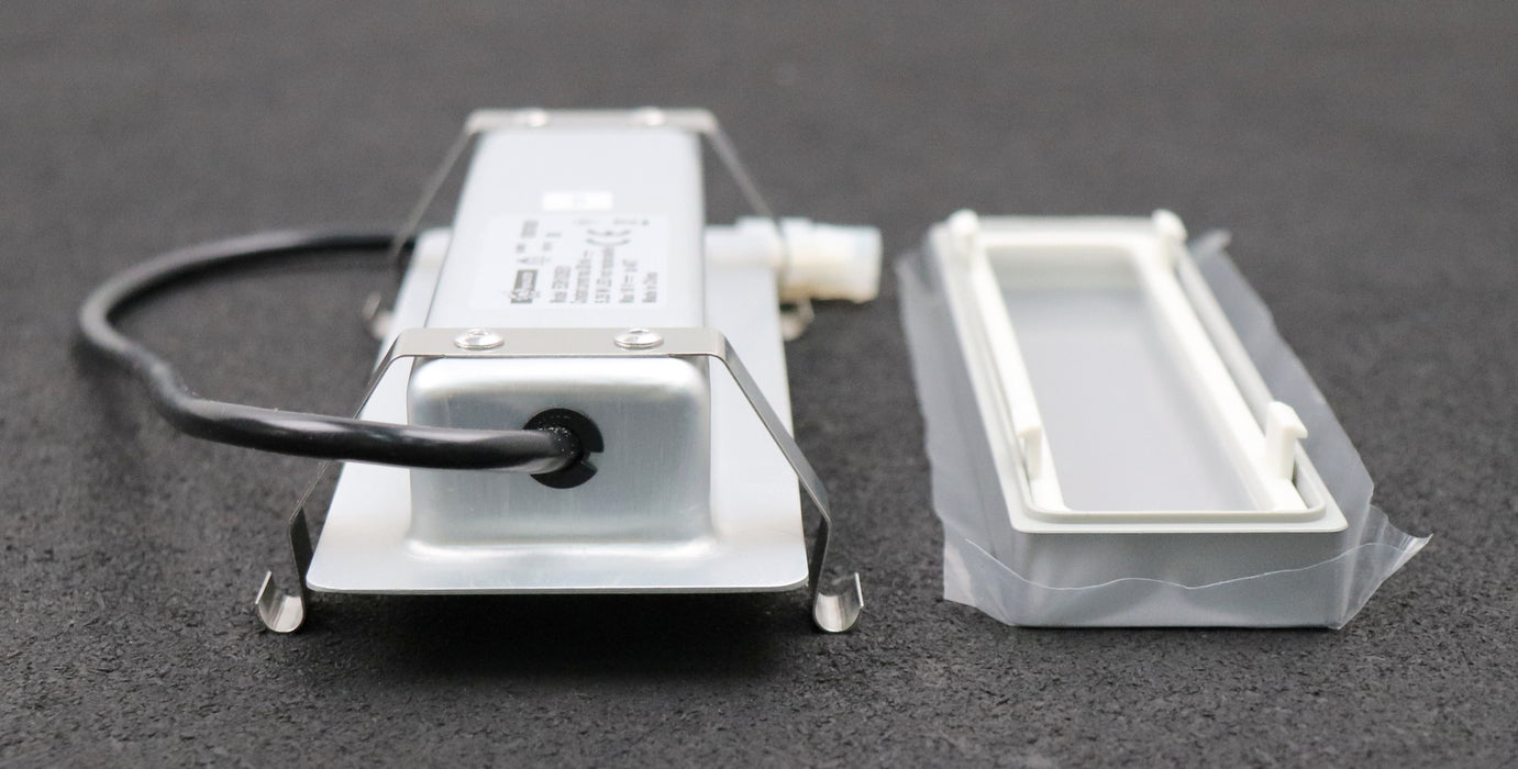 Bild des Artikels KONE-LED-Lampe-für-Aufzug-Beleuchtug-Model-EDB1520E01-350mA-max.-18VDC-5,25W