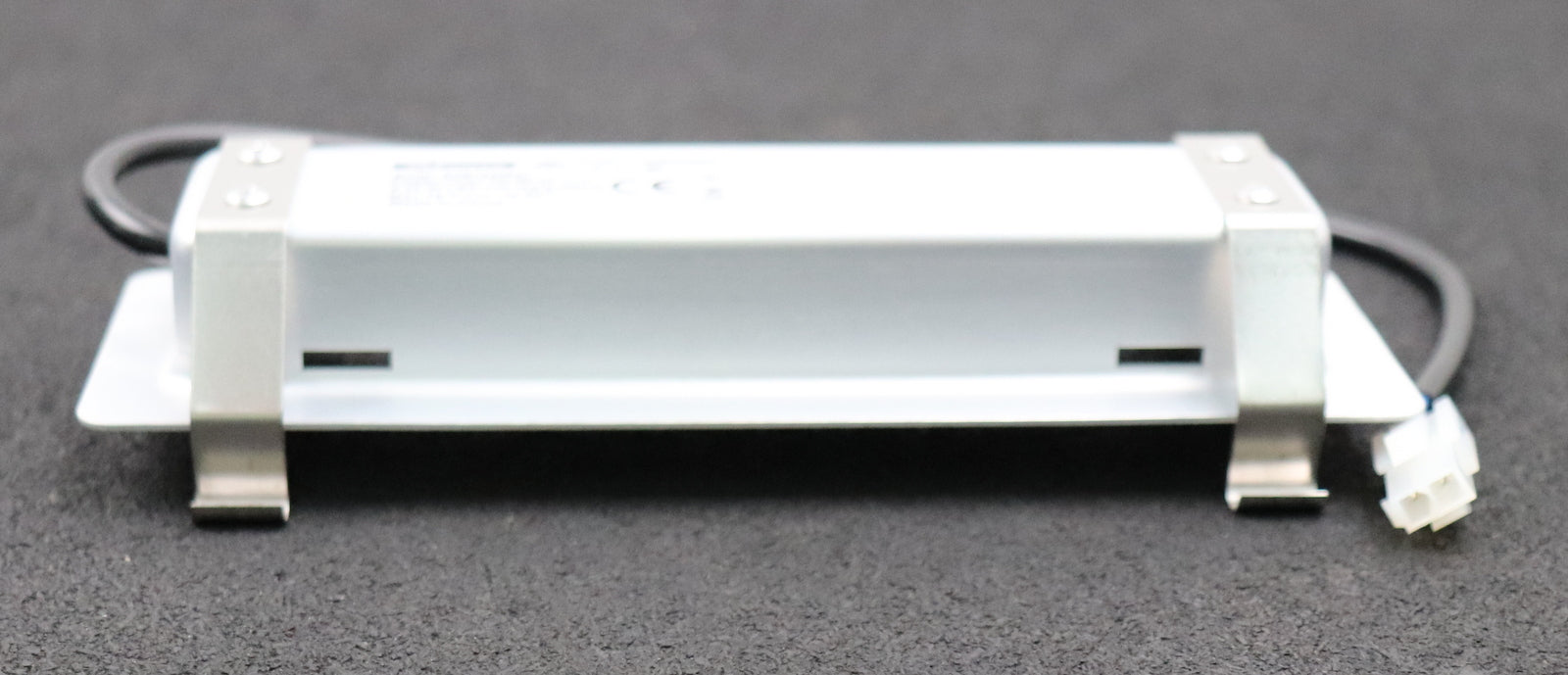 Bild des Artikels KONE-LED-Lampe-für-Aufzug-Beleuchtug-Model-EDB1520E01-350mA-max.-18VDC-5,25W