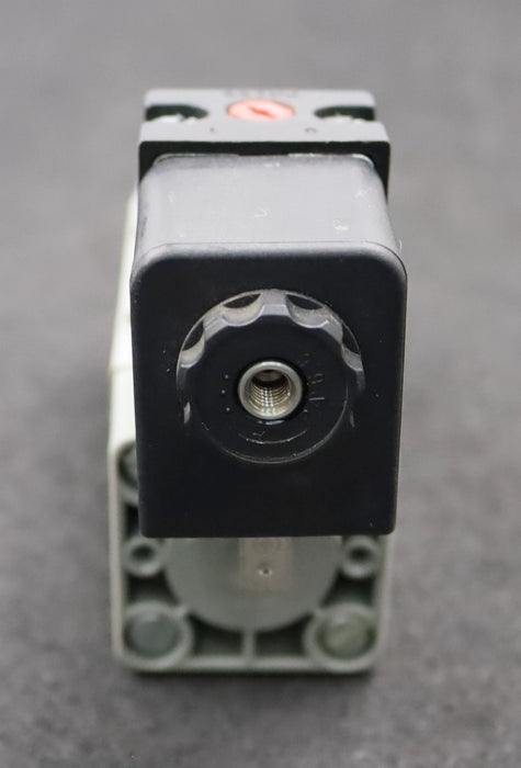 Bild des Artikels BOSCH-Magnetventil-Art.Nr-0-820-024-226-mit-Magnetspule-Art.Nr.-1-824-210-223