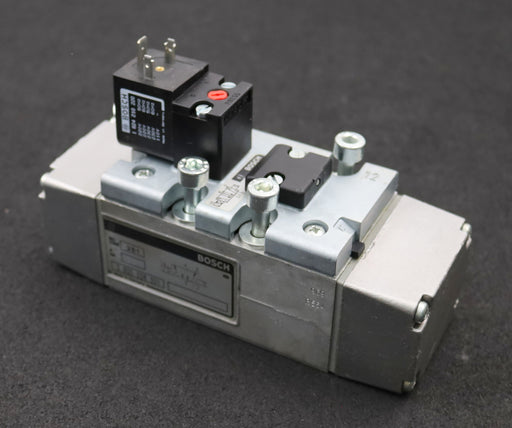 Bild des Artikels BOSCH-Magnetventil-Art.Nr-0-820-026-001-mit-Magnetspule-Art.Nr.-1-824-210-220