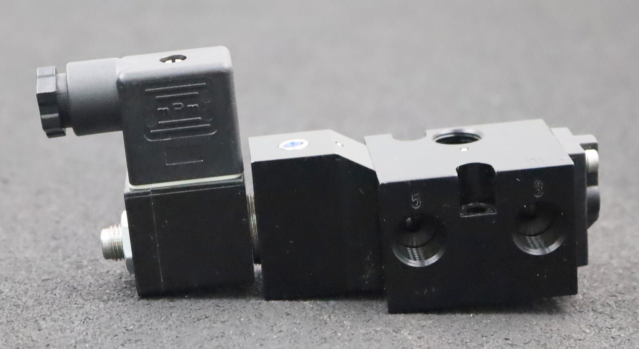 Bild des Artikels VERSA-4-Wege-Ventil-CGS-4292-NB3-C19-HC-D024-G-1/4-1,8-8bar-11W-gebraucht