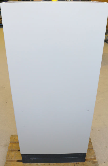 Bild des Artikels RITTAL-Steuerschrank-83x43x187cm-mit-Bedienpanel-Ausschnitt-an-Fronttüre