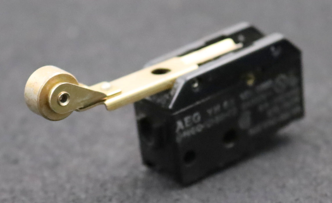 Bild des Artikels AEG-Rollen-Endschalter-910-161-511-00-YH6.11-6A-500VAC-unbenutzt